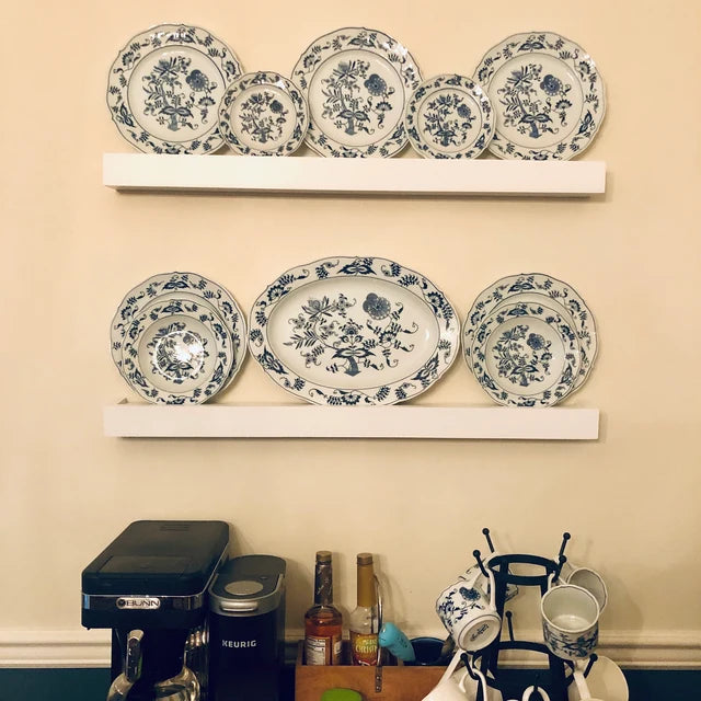Floating Picture Ledge Shelf
