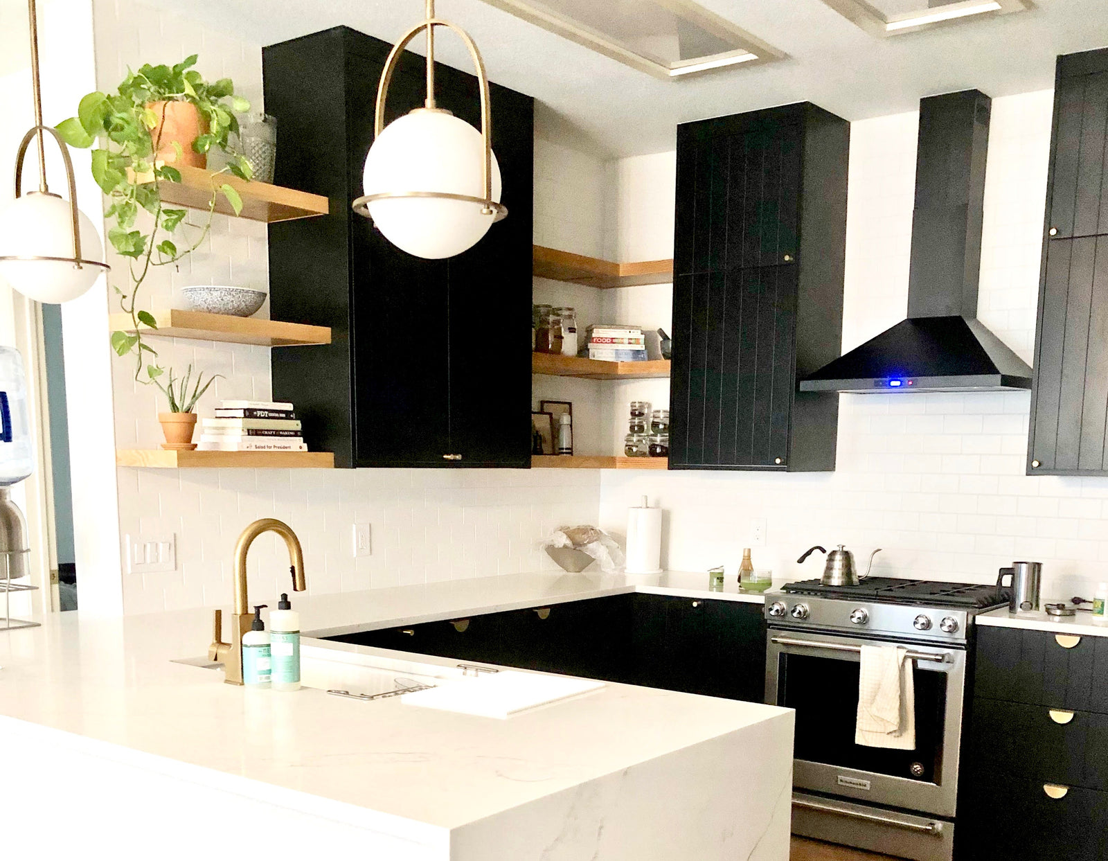 2 inch Oak Corner Floating Shelf