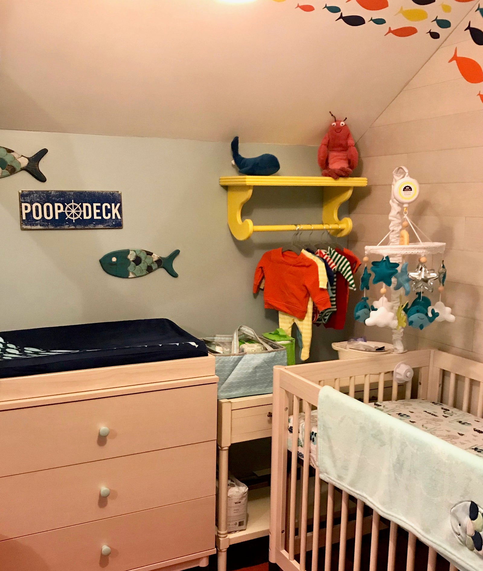 Shelf with hanging rod